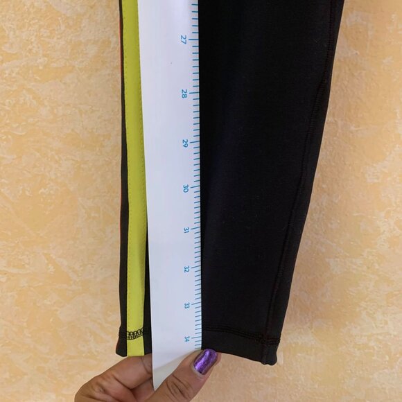 2️⃣ for $40 Like new sdidas 🌈 PRIDE leggings - with small flaw - Picture 8 of 13